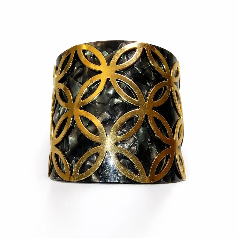 NWT 7 Charming Sisters Marbled Resin Cuff Bracelet Gold Tone Black Wide Statemen